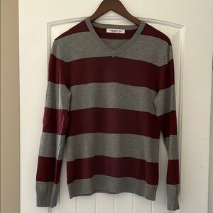 Old Navy Men's Striped Sweater
